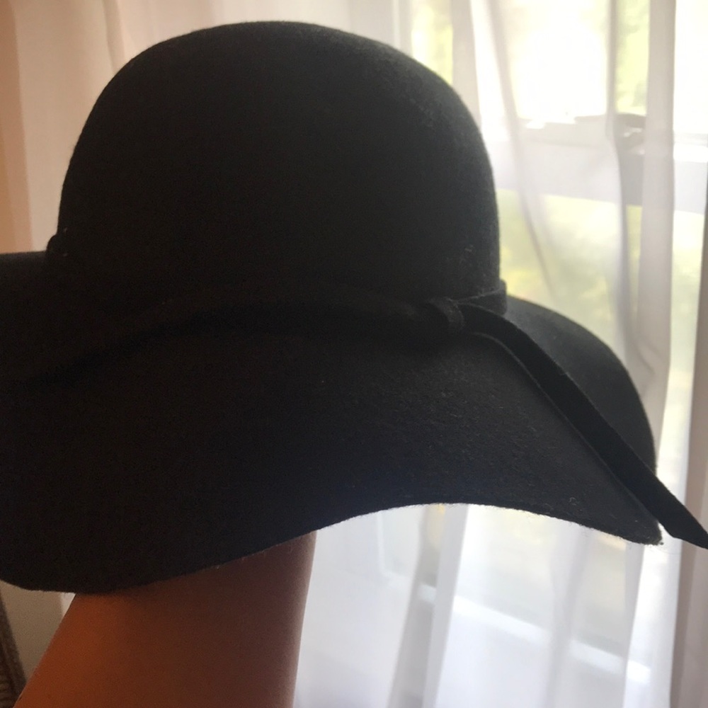 Wool hat